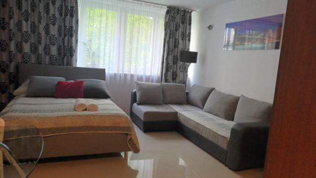 Cherry Apartament W Scislym Centrum Appartement Warschau Buitenkant foto
