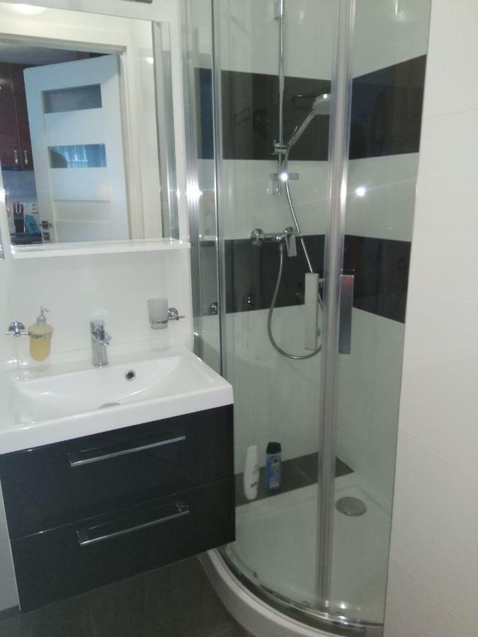 Cherry Apartament W Scislym Centrum Appartement Warschau Buitenkant foto