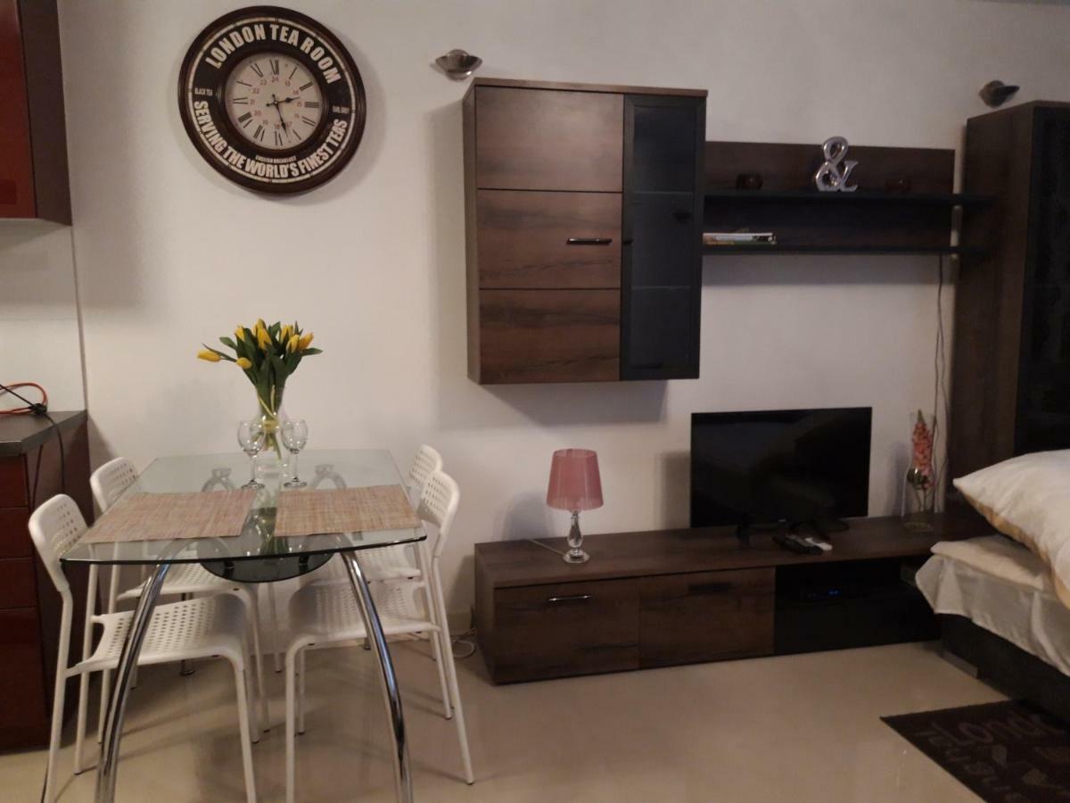 Cherry Apartament W Scislym Centrum Appartement Warschau Buitenkant foto